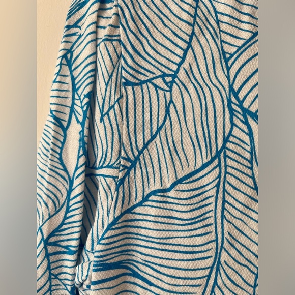 Charlie Holiday Coco Swimsuit Hooded Coverup - Picture 4 of 11